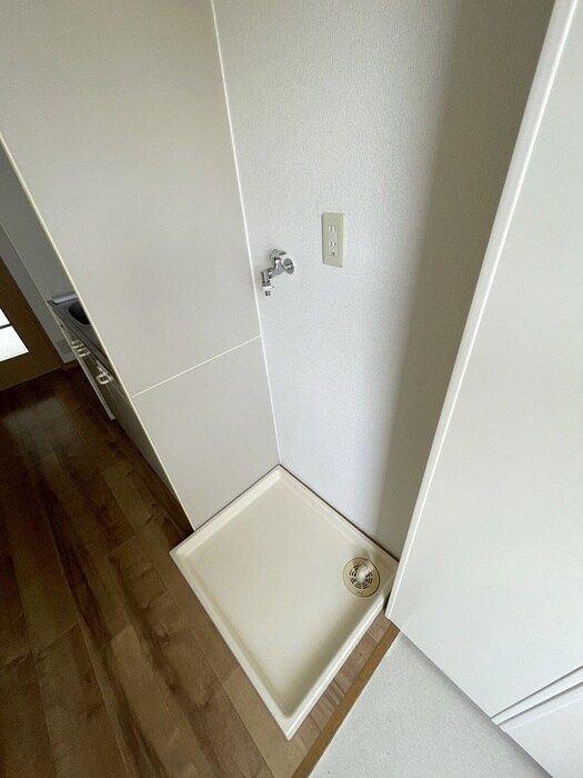 物件内観写真19　(洗濯機置場)