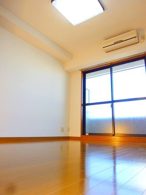 物件内観写真6　(居室)