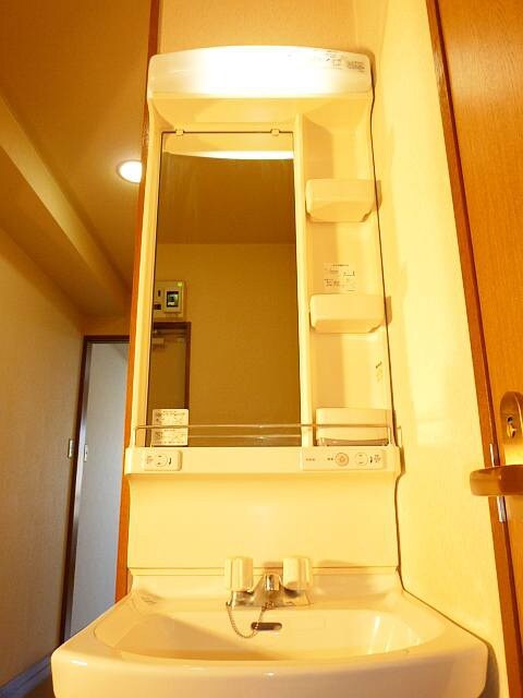 物件内観写真10　(洗面)