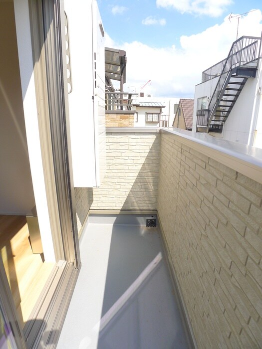 メゾン・エーレ柴又のベランダ・バルコニー