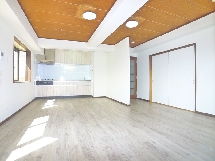 物件内観写真8　(居室)