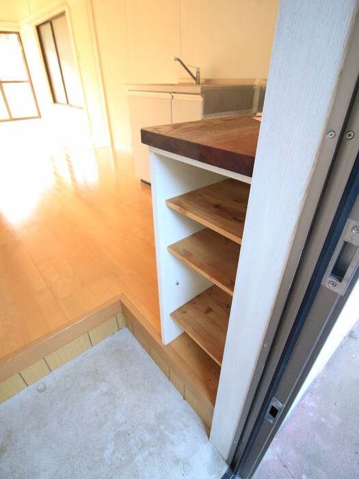 物件内観写真12　(靴箱)