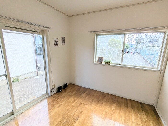 物件内観写真9　(居室)