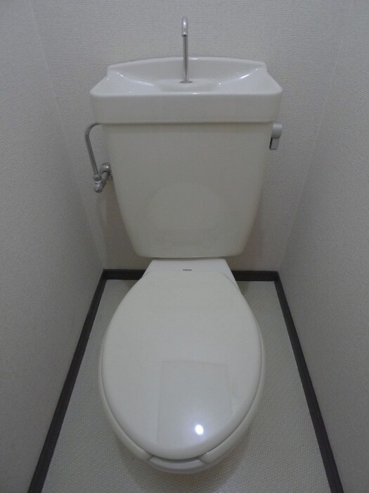 物件内観写真11　(トイレ)