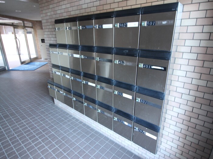 物件外観写真4　(建物設備)