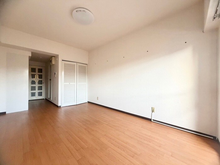 物件内観写真18　(居室)