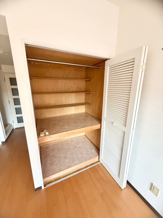 物件内観写真20　(収納)