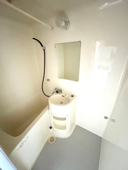 ニューハイム井上のバス