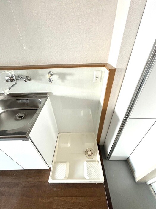 ニューハイム井上の洗濯機置場