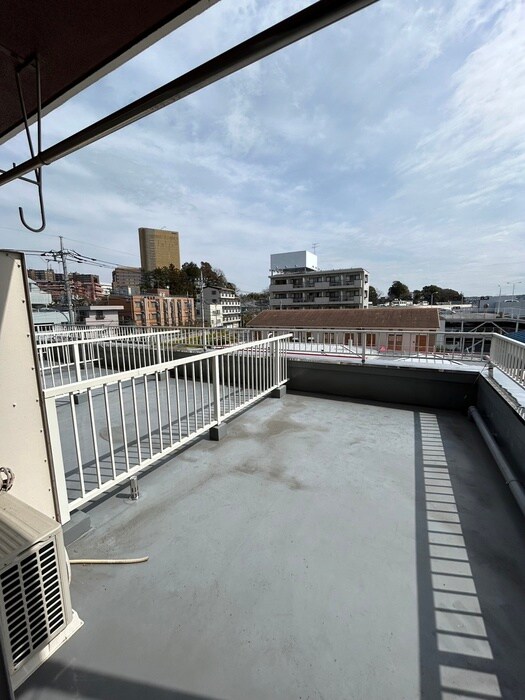 ニューハイム井上のベランダ・バルコニー