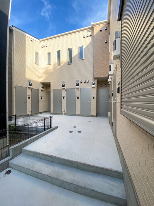 物件外観写真3　(外観写真)