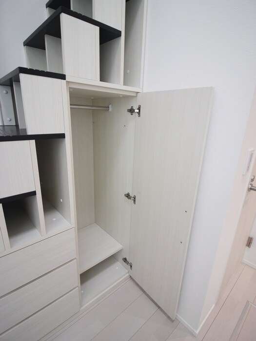 物件内観写真16　(収納)