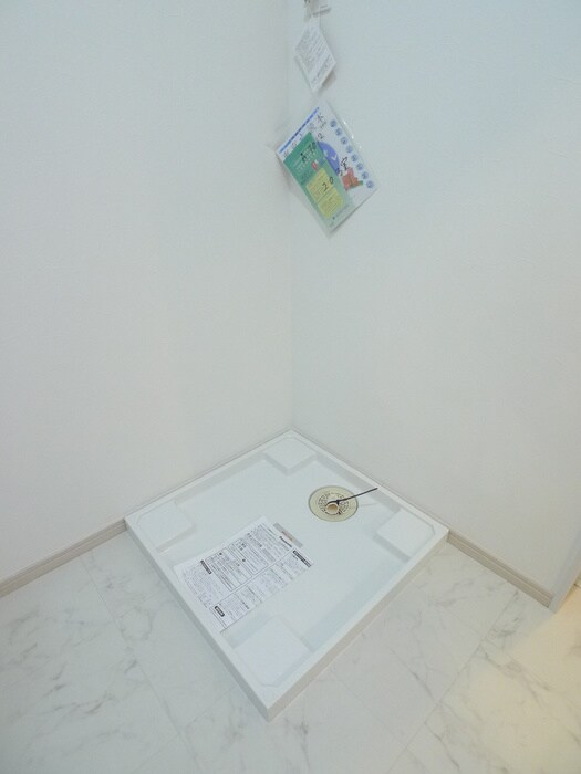 物件内観写真19　(洗濯機置場)