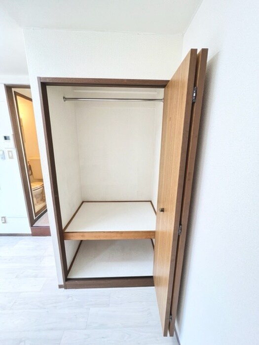 物件内観写真12　(収納)