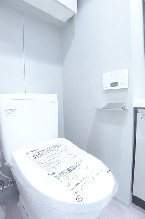 物件内観写真14　(トイレ)