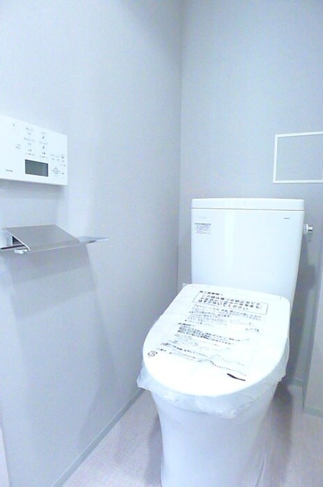 物件内観写真14　(トイレ)