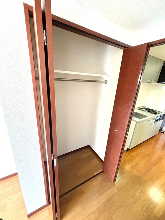 物件内観写真10　(収納)