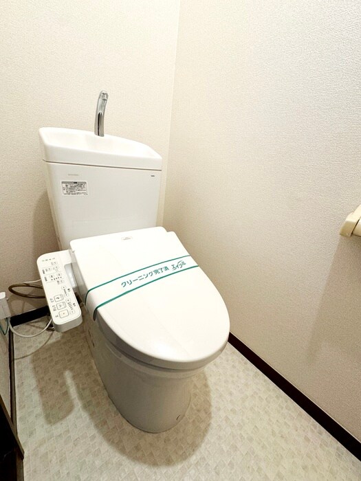 物件内観写真12　(トイレ)