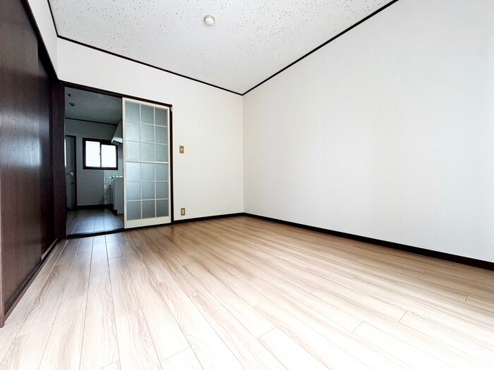 物件内観写真22　(居室)