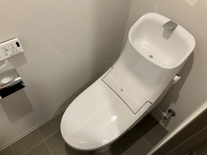 物件内観写真12　(トイレ)