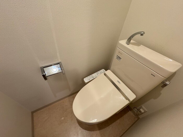 物件内観写真13　(トイレ)