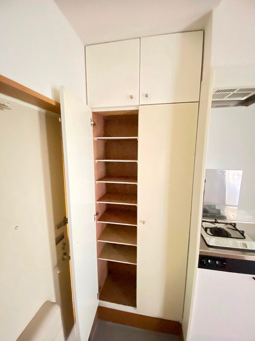 ポルティコ国立の靴箱