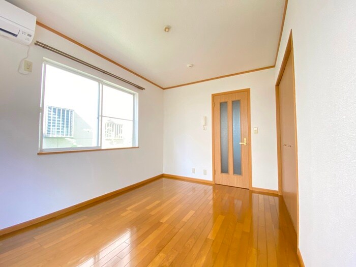 ポルティコ国立の居室