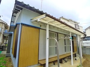 三富様方貸家外観写真