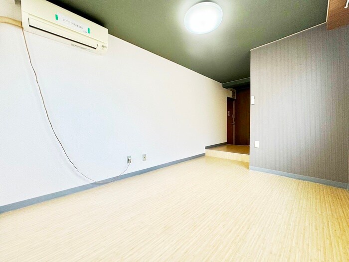 物件内観写真14　(居室)