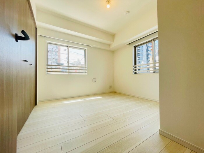 物件内観写真9　(居室)