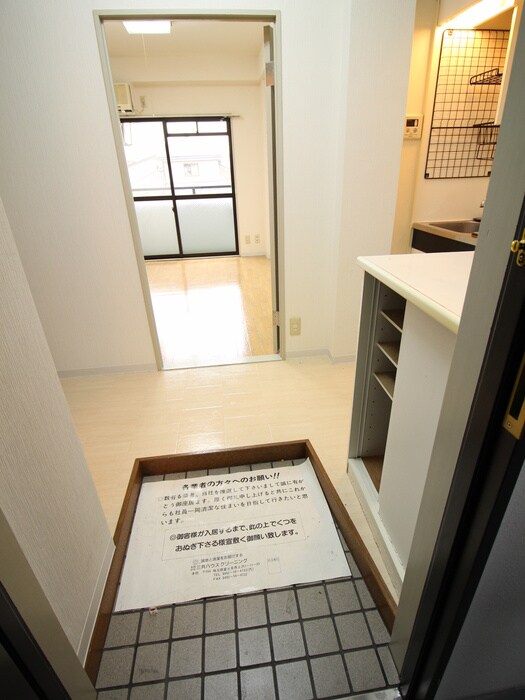 物件内観写真17　(靴箱)