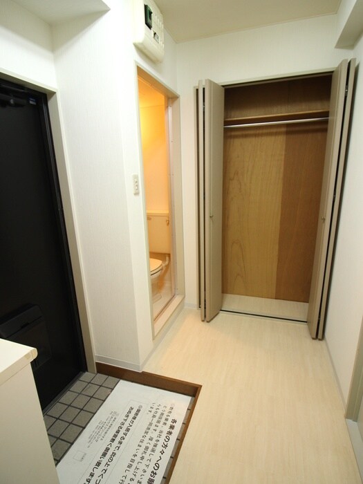 物件内観写真18　(廊下)