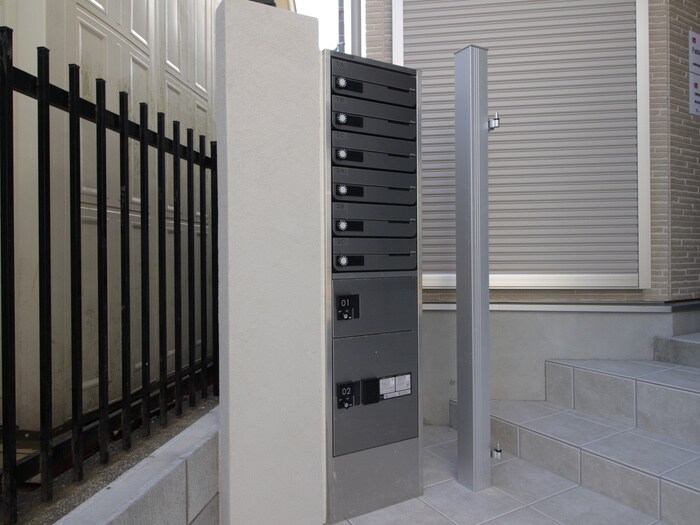 物件外観写真4　(建物設備)