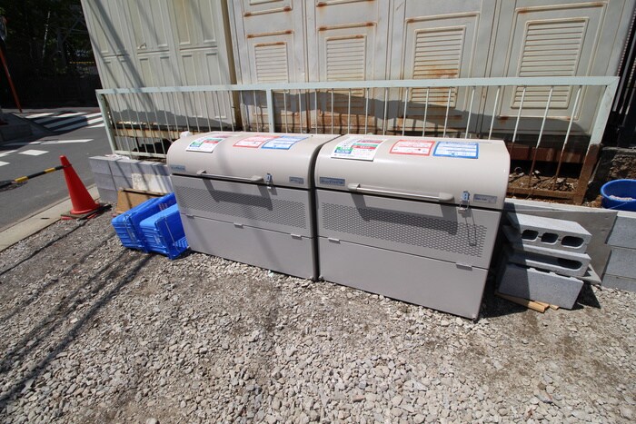 物件外観写真6　(建物設備)