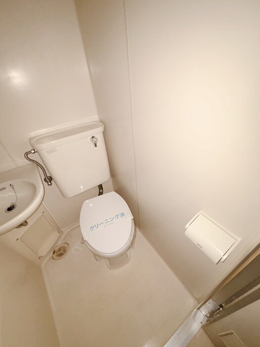 物件内観写真11　(トイレ)