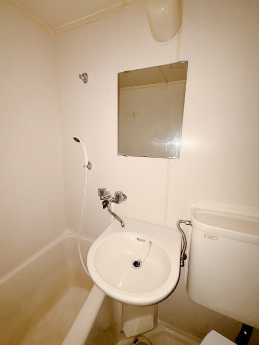 物件内観写真12　(洗面)