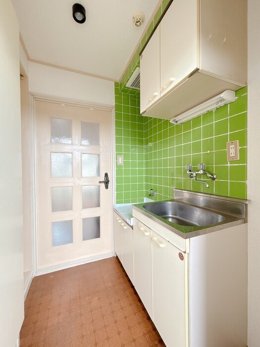 物件内観写真15　(廊下)