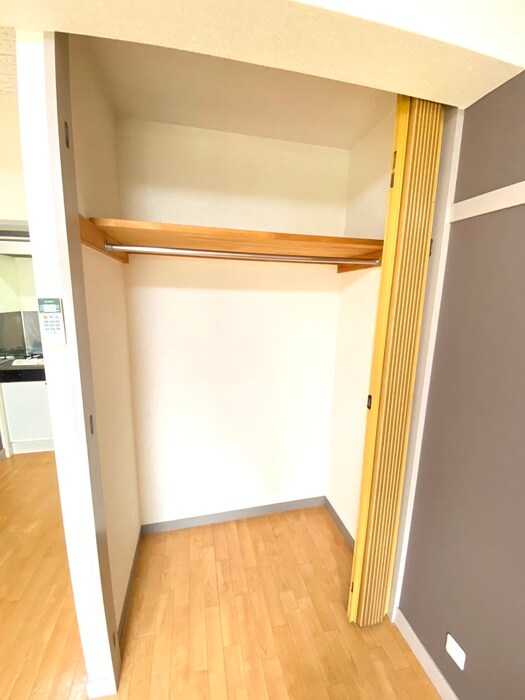 物件内観写真10　(収納)