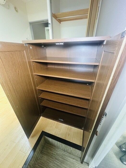 物件内観写真11　(靴箱)