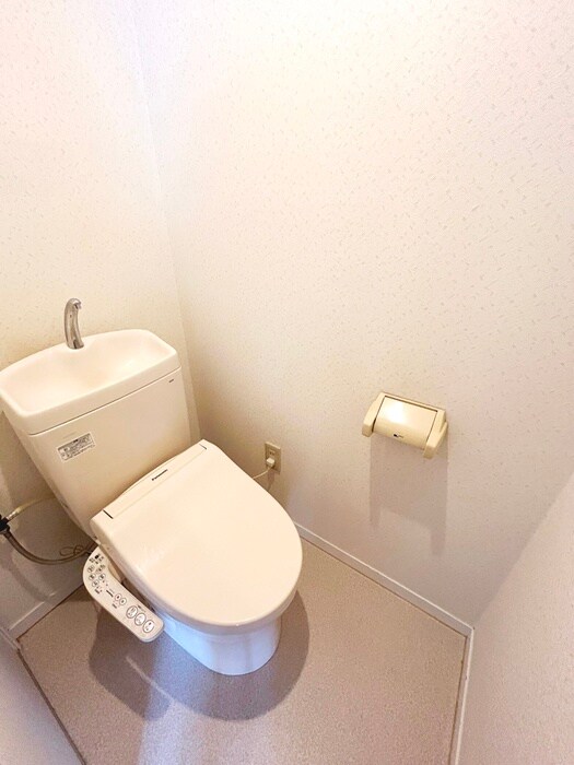 物件内観写真13　(トイレ)