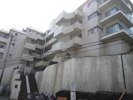 鶴見リリエンハイム(302)外観写真