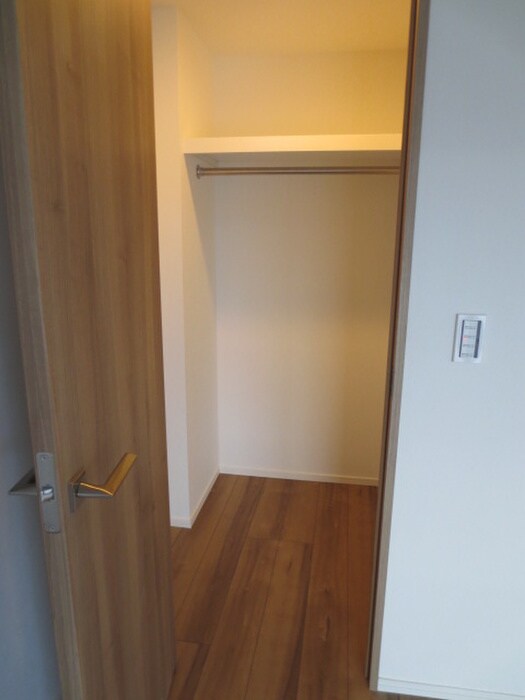 物件内観写真9　(収納)
