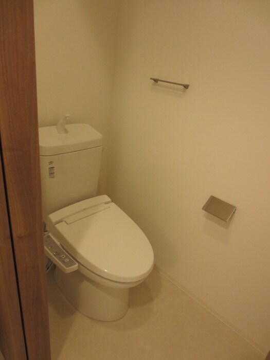 物件内観写真12　(トイレ)