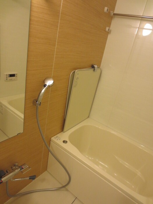 物件内観写真12　(バス／シャワールーム等)