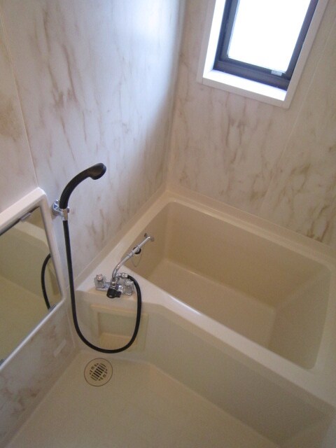物件内観写真6　(バス／シャワールーム等)