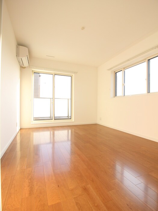 物件内観写真11　(居室)