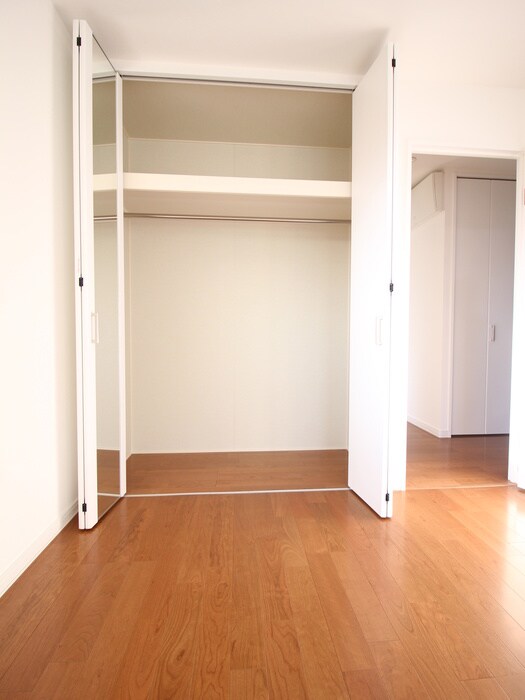 物件内観写真13　(収納)