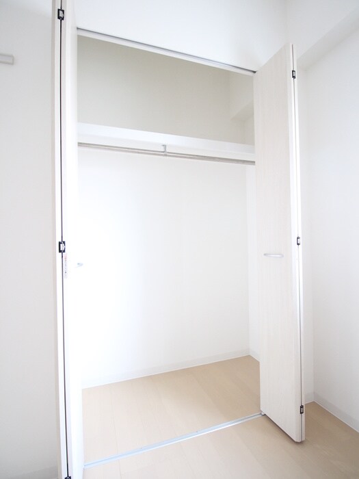 物件内観写真11　(収納)