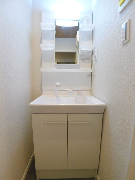 物件内観写真10　(洗面)