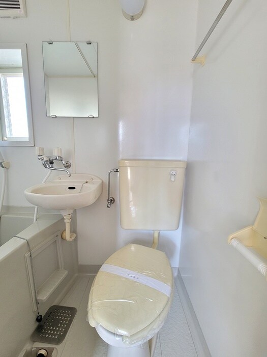 物件内観写真11　(トイレ)